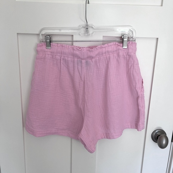 Gap Pink Crinkle Gauze Pull-On Shorts - Picture 6 of 8